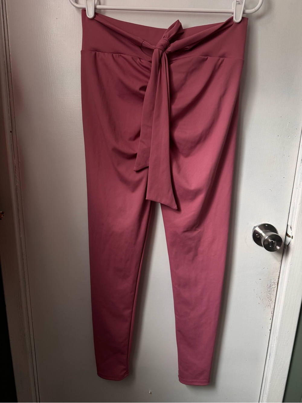 Tie-Waist High-Rise Pants in Dusty Rose